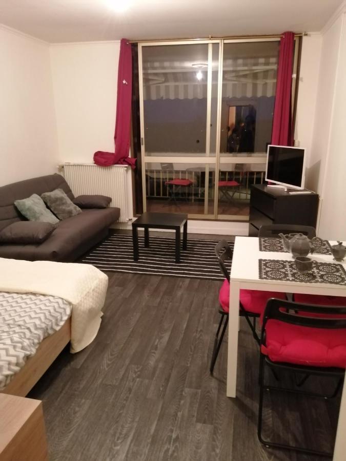 Appartement Pres De Beauval Et Des Chateaux Montrichard Exteriör bild